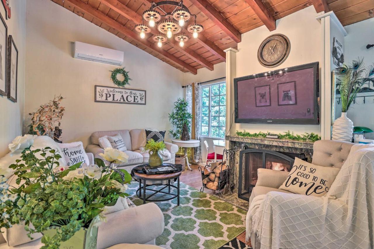 Boho Crestline Cabin, 1 Mile To Lake Gregory! Esterno foto